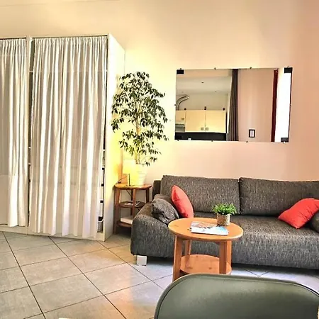Cocoon Moderne, Close To Train Station & Shops Apartman Nizza