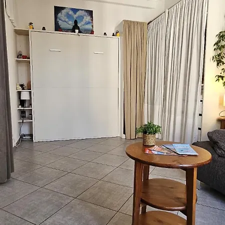 Apartman Cocoon Moderne, Close To Train Station & Shops